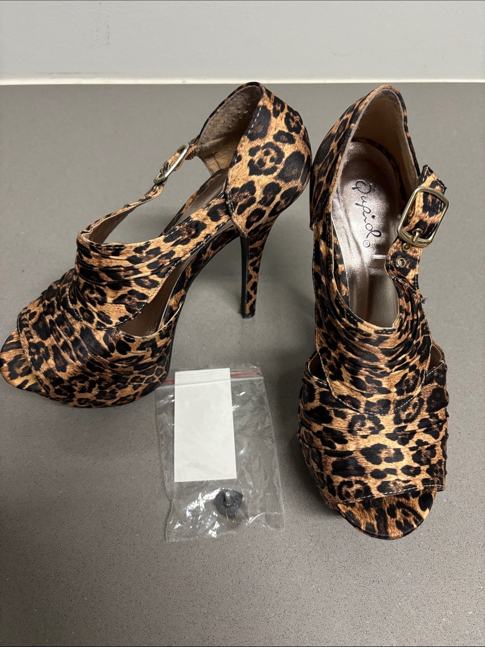 Qupid Leopard Print T-Strap Peep Toe Heels - Black and Brown